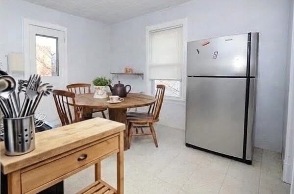property at 9 Boardman St