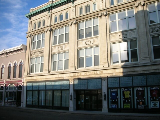 Lofts at Mitchell Place in Muncie, IN - Building Photo - Building Photo