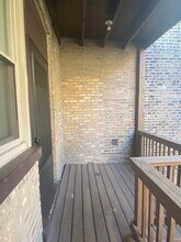 2060 W Fargo Ave, Unit 3W in Chicago, IL - Building Photo - Building Photo