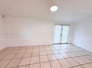 3531 N 66th Ave in Hollywood, FL - Building Photo - Building Photo