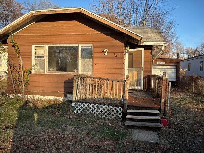 property at 924 N Edmond St