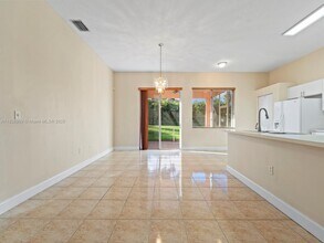 2405 SE 4th Pl in Homestead, FL - Building Photo - Building Photo