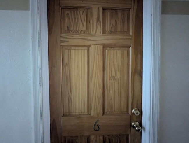 property at 113 E Main St