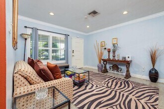 145 SE 3rd Ave in Boynton Beach, FL - Building Photo - Building Photo