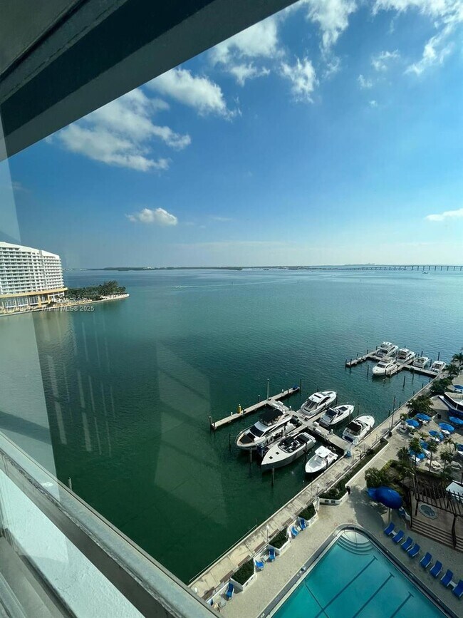 property at 801 Brickell Bay Dr