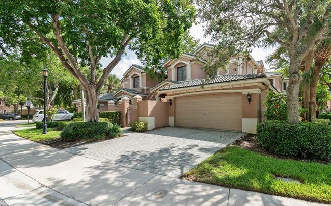 property at 2604 Center Ct Dr