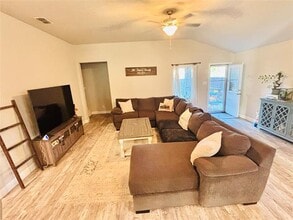 6820 Elm St in Rowlett, TX - Building Photo - Building Photo