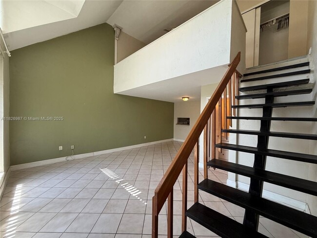 property at 6900 N Kendall Dr