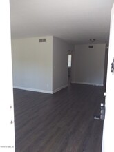 2216 Spring Park Rd-Unit -3 in Jacksonville, FL - Building Photo - Building Photo