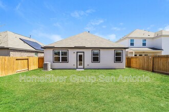 9014 Green Rd in Converse, TX - Building Photo - Building Photo