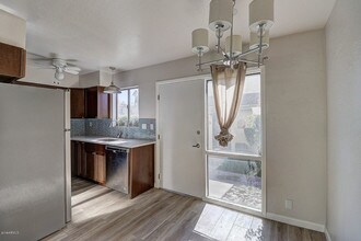 4630 N 68th St-Unit -217 in Scottsdale, AZ - Building Photo - Building Photo