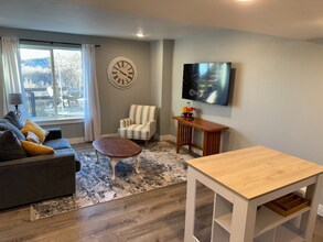 1832 Sapling Ct in Castle Rock, CO - Building Photo - Building Photo