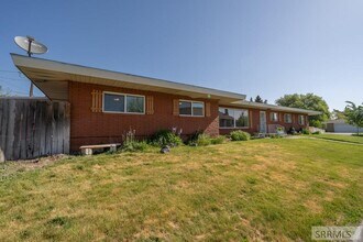 947 Cassia Ave in Idaho Falls, ID - Building Photo - Building Photo