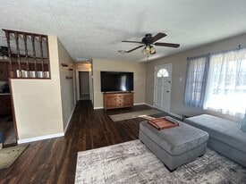 7609 Belspring Rd in Belspring, VA - Building Photo