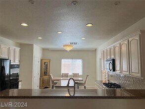 5433 Volonne Ct in Las Vegas, NV - Foto de edificio - Building Photo