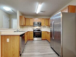 20 Willow Lakes Dr in Savannah, GA - Foto de edificio - Building Photo