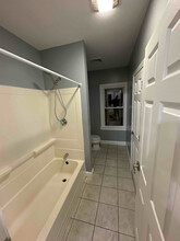 247 Austin St-Unit -2 in New Bedford, MA - Building Photo - Building Photo