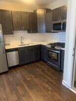 288 E 8th St, Unit 6 in Boston, MA - Building Photo