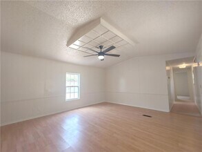 19057 R L Oalmann Dr in Covington, LA - Building Photo - Building Photo