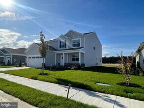 33016 Blue Iris Rd in Lewes, DE - Building Photo - Building Photo