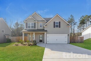 8951 Callaway Dr in Winston, GA - Building Photo