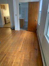 73 Sycamore St, Unit 1st floor in New Bedford, MA - Foto de edificio - Building Photo