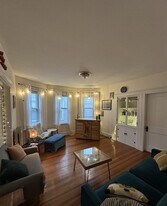 166 Kelton St, Unit 3 in Boston, MA - Building Photo