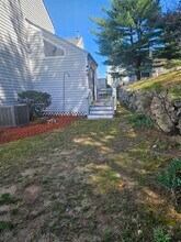 18 Landsdown Dr in Nashua, NH - Building Photo - Building Photo