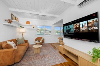 2710 L St in San Diego, CA - Foto de edificio - Building Photo