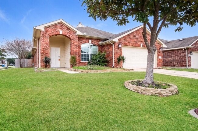property at 5018 Creekbridge Ct