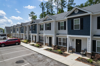 Blandford Villas in Rincon, GA - Building Photo - Building Photo