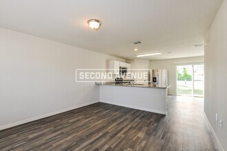 41 Raemoor Dr in Palm Coast, FL - Building Photo - Building Photo