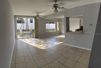 722 Washington Palm Loop in Davenport, FL - Building Photo - Building Photo