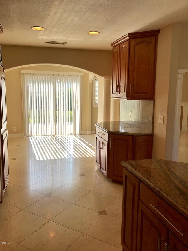 169 Cathy Dr in Newbury Park, CA - Building Photo - Building Photo