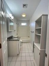 2 Snowling Rd in Uxbridge, MA - Building Photo - Building Photo