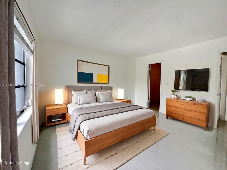 2530 SW 3rd Ave in Miami, FL - Building Photo