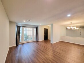 13168 Trail Hollow Dr in Houston, TX - Building Photo - Building Photo