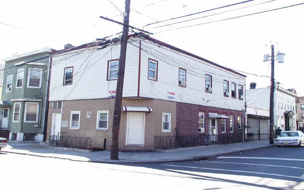 178 Thomas St in Newark, NJ - Building Photo - Building Photo