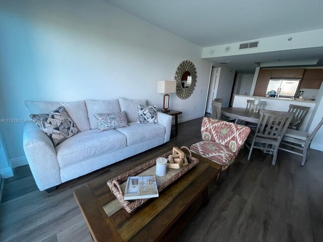 property at 2641 N Flamingo Rd