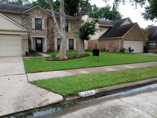property at 3310 Mulberry Hill Ln