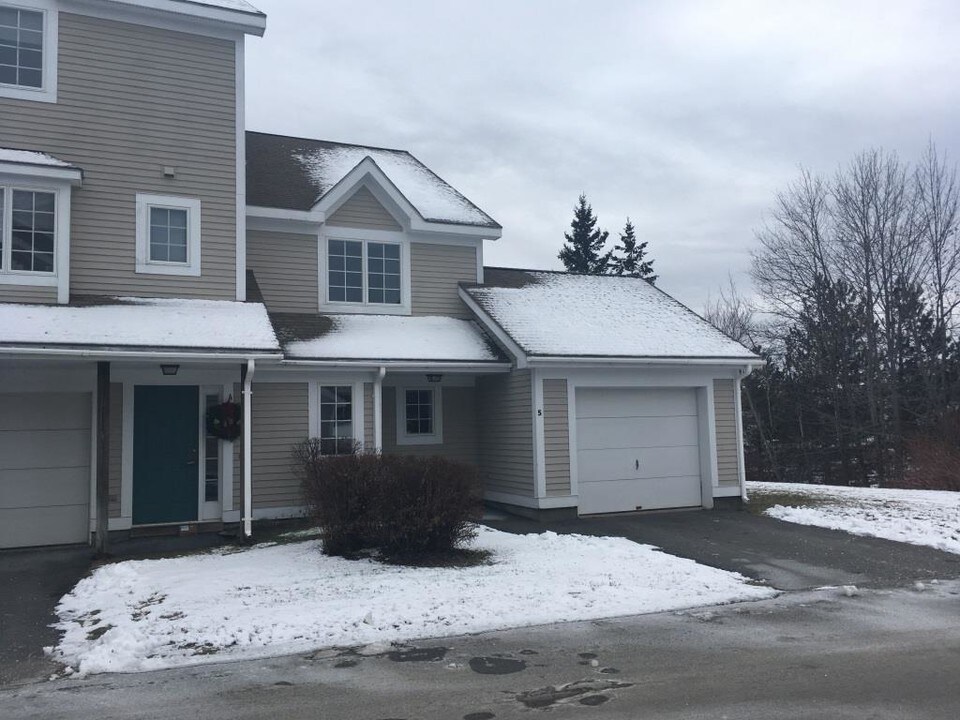 307 Garland St in Bangor, ME - Building Photo