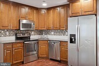 2220 Frankford Ave photo'