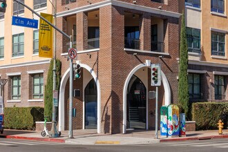 City Place Lofts I in Long Beach, CA - Building Photo - Building Photo