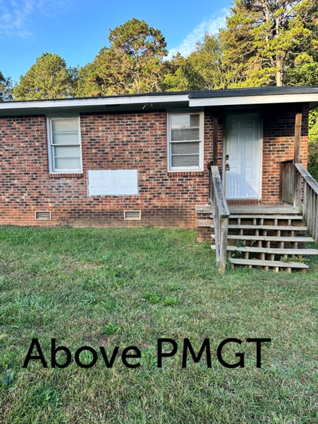 394 Sequoia Dr in Spartanburg, SC - Building Photo - Building Photo