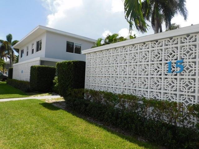 property at 15 S Palmway