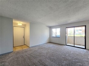 3720 Snorkel Cir in Las Vegas, NV - Building Photo - Building Photo