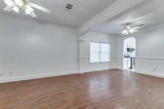 5202 Rustling Trails Dr in Katy, TX - Building Photo - Building Photo