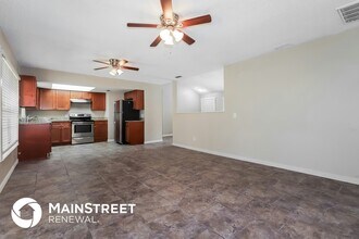 1065 Kit Ct in Lutz, FL - Foto de edificio - Building Photo