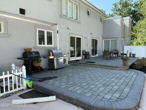 7 Harvard Ct in Ocean Township, NJ - Building Photo - Building Photo