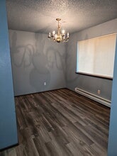 4411 76th Ave W, Unit Unit 3 in University Place, WA - Foto de edificio - Building Photo